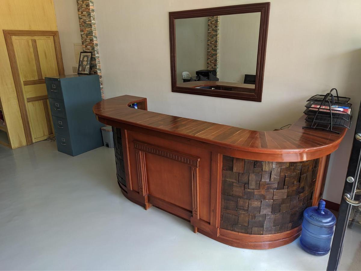 La Casa Milagrosa Hotell Coron Eksteriør bilde